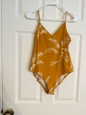 H&M Mustard Yellow Tropical Print Bodysuit